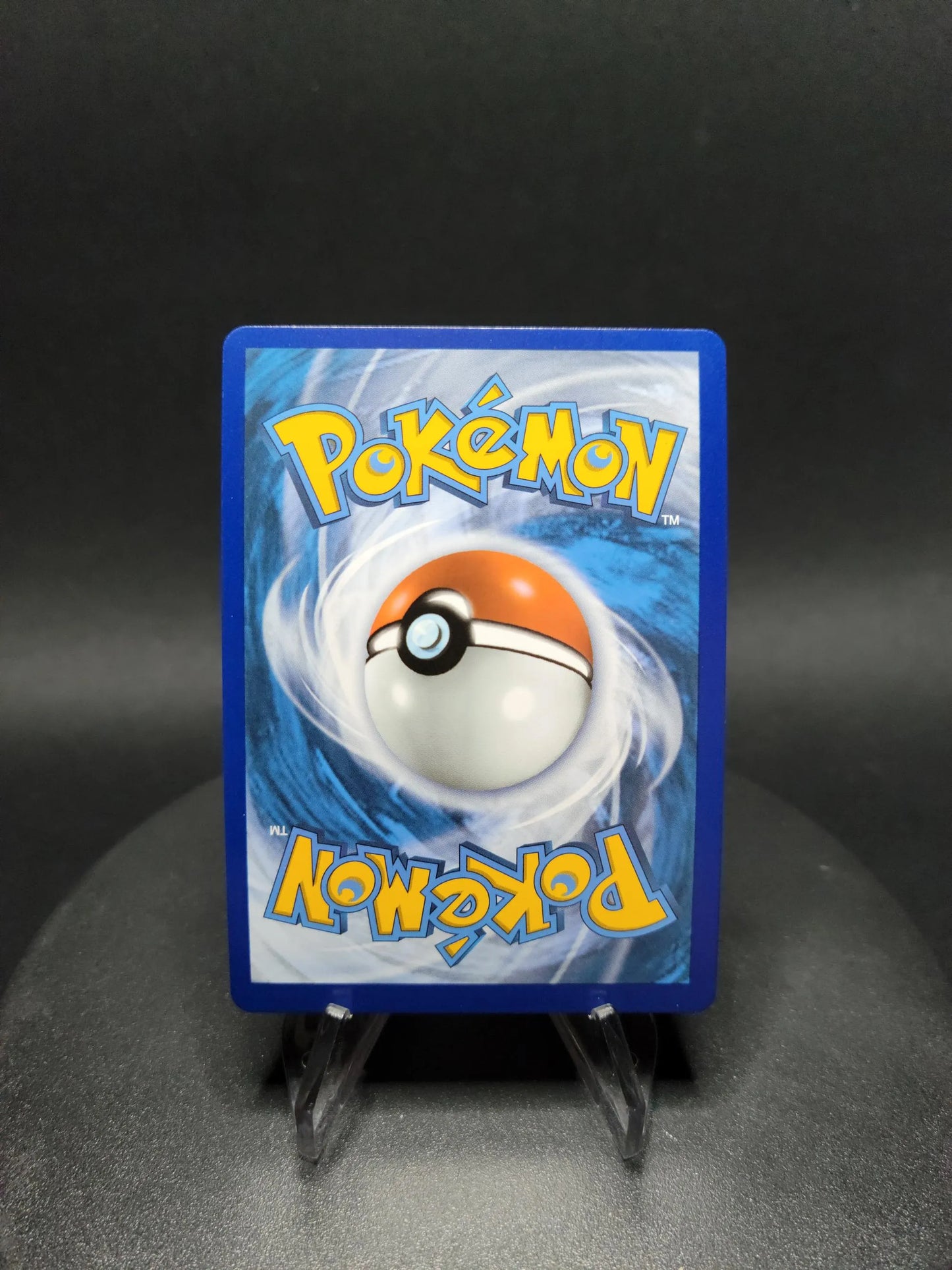 018/025 Zamazenta V - Célébrations