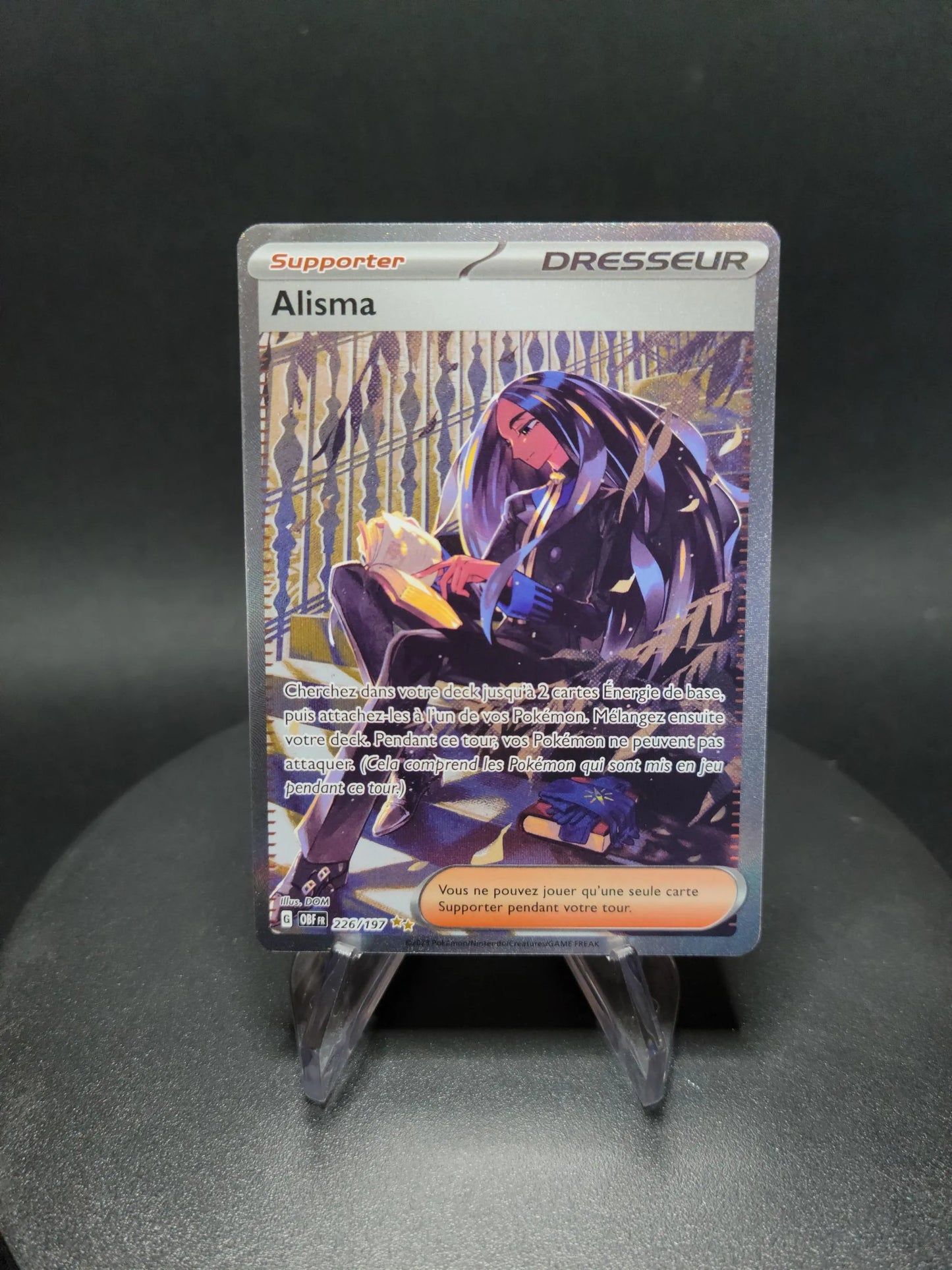 226/197 Alisma DRESSEUR - Flammes Obsidiennes