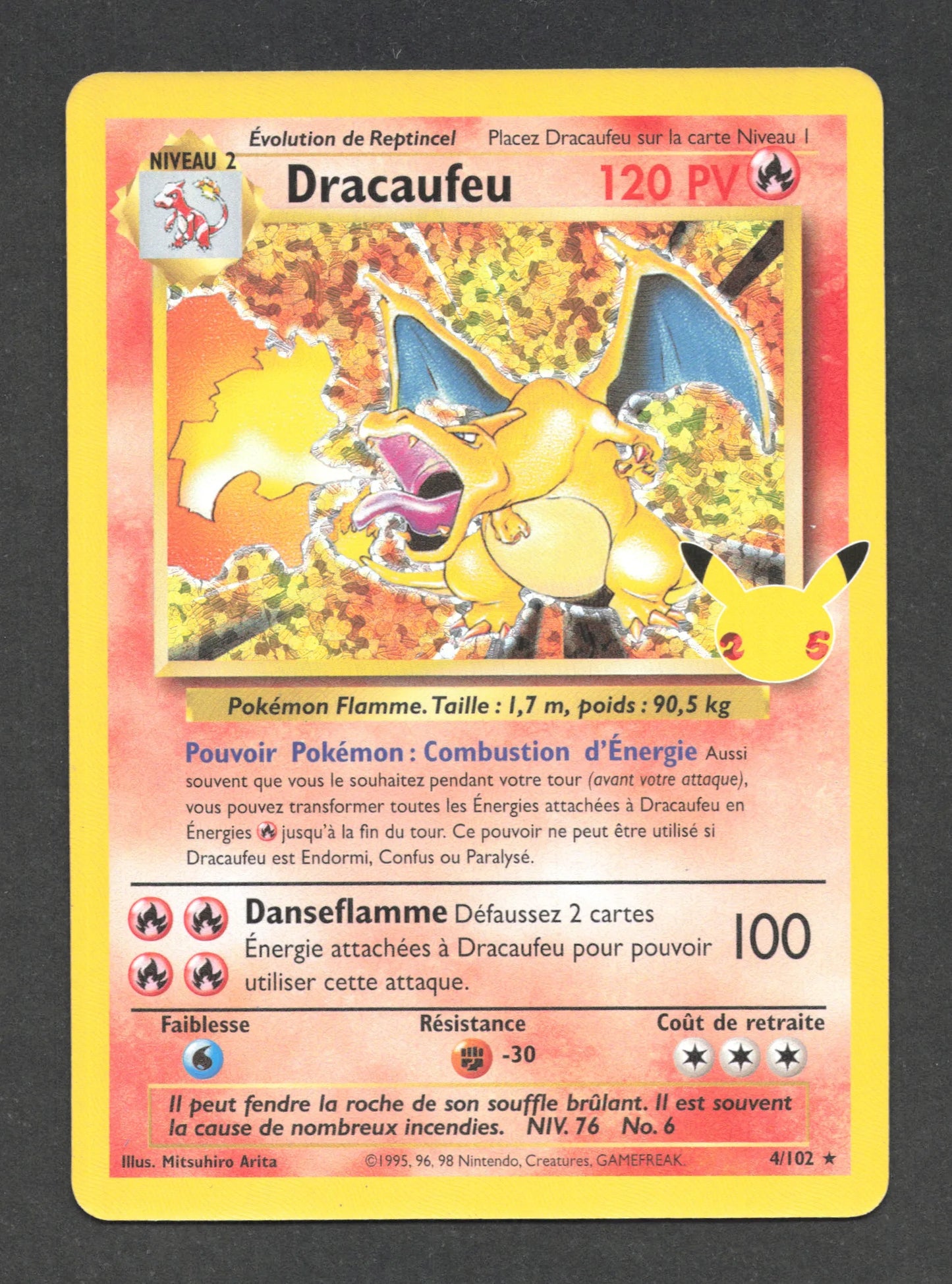 4/102 Dracaufeu HOLO - Célébrations