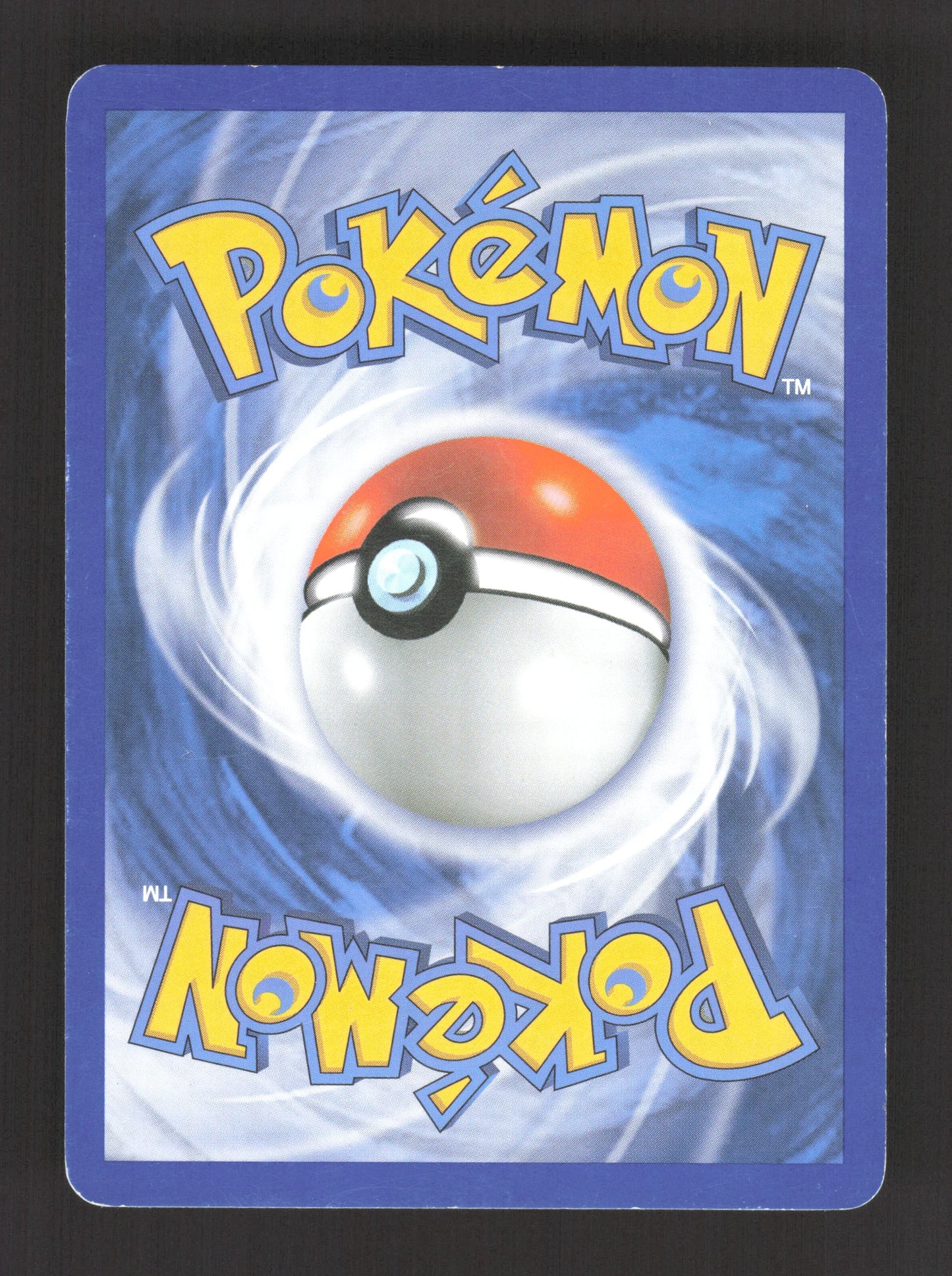 61/90 Pikachu CO - Indomptable