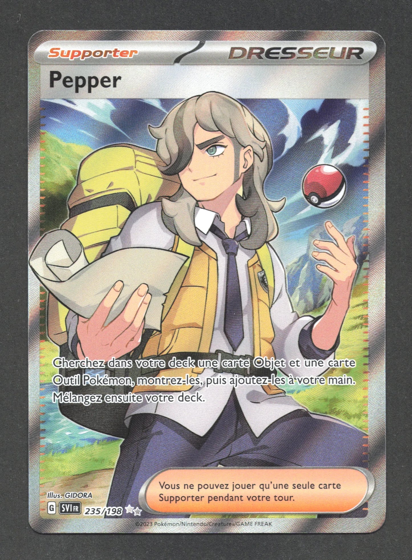 235/198 Pepper DRESSEUR - Écarlate et Violet