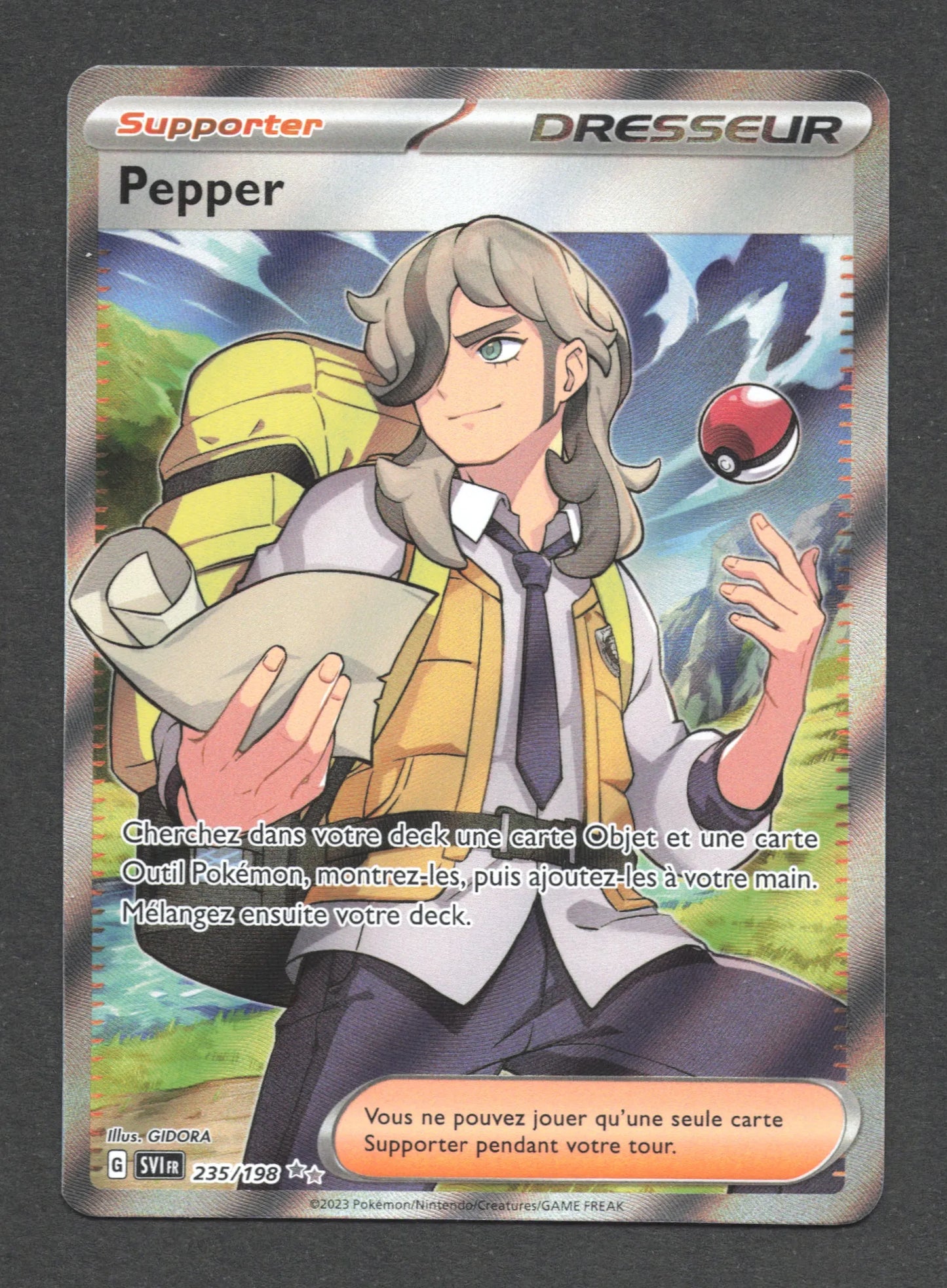 235/198 Pepper DRESSEUR - Écarlate et Violet