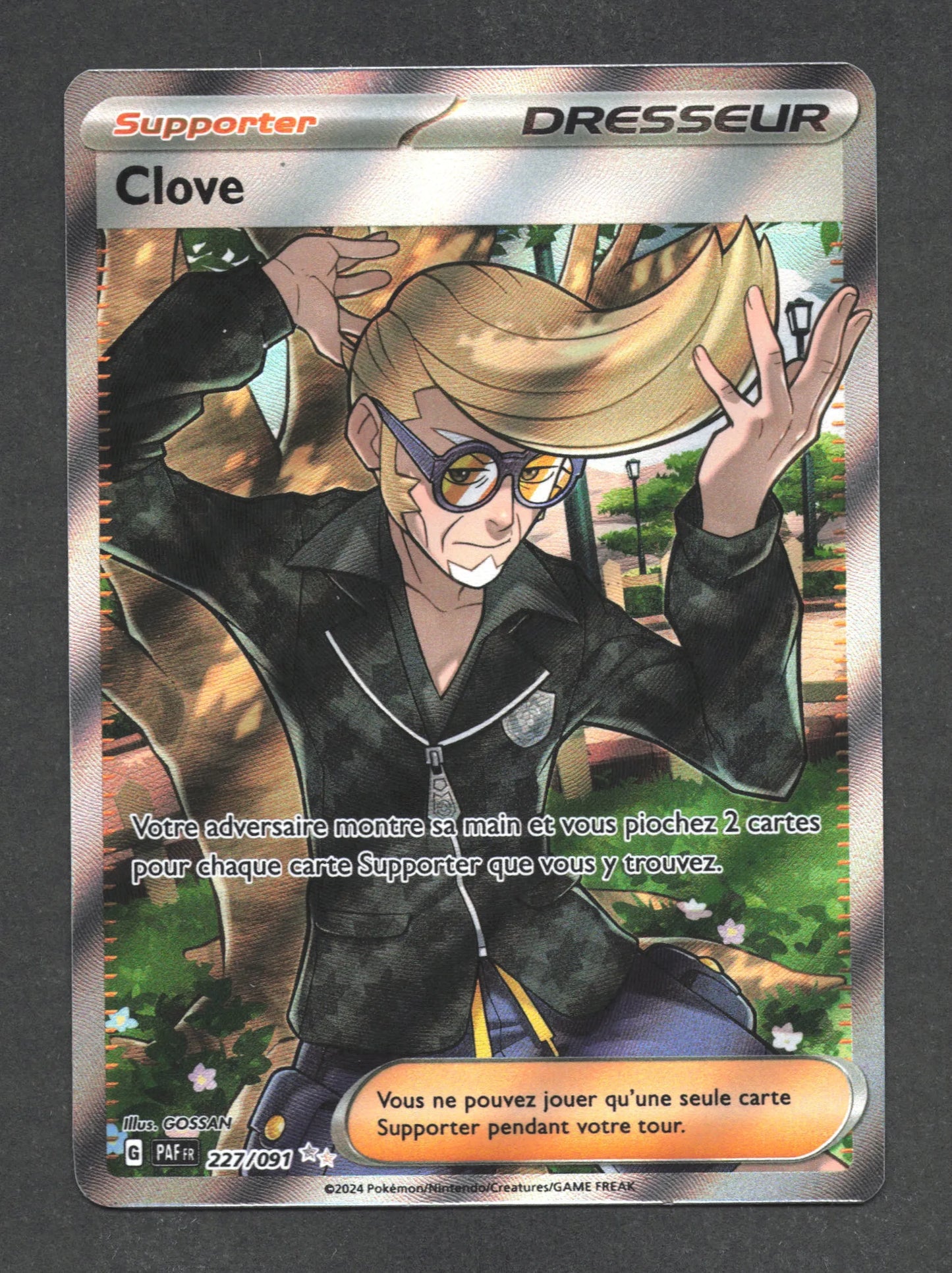227/091 Clove DRESSEUR - Destinées de Paldea