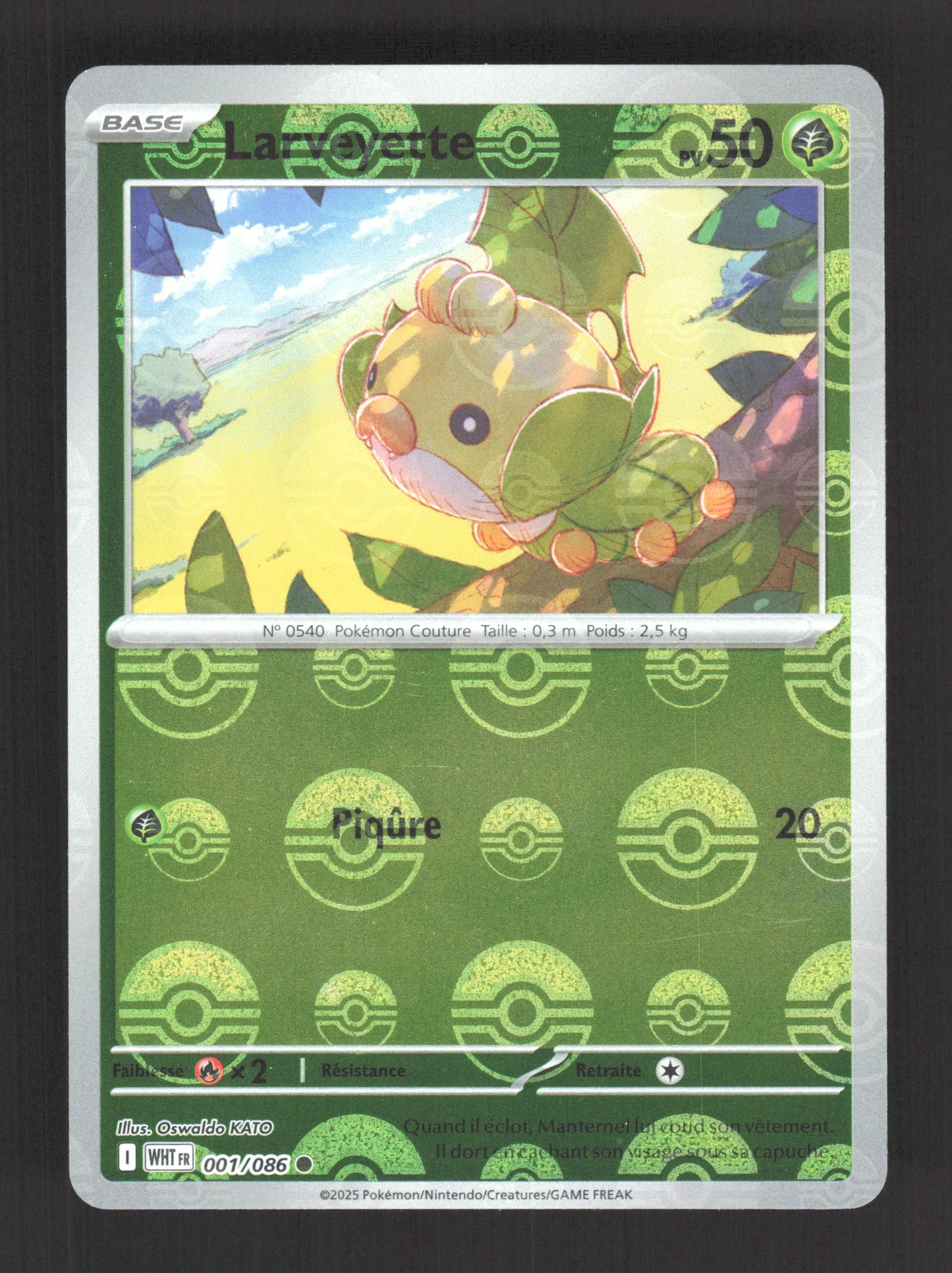 001/086 Larveyette POKEBALL - Flamme Blanche