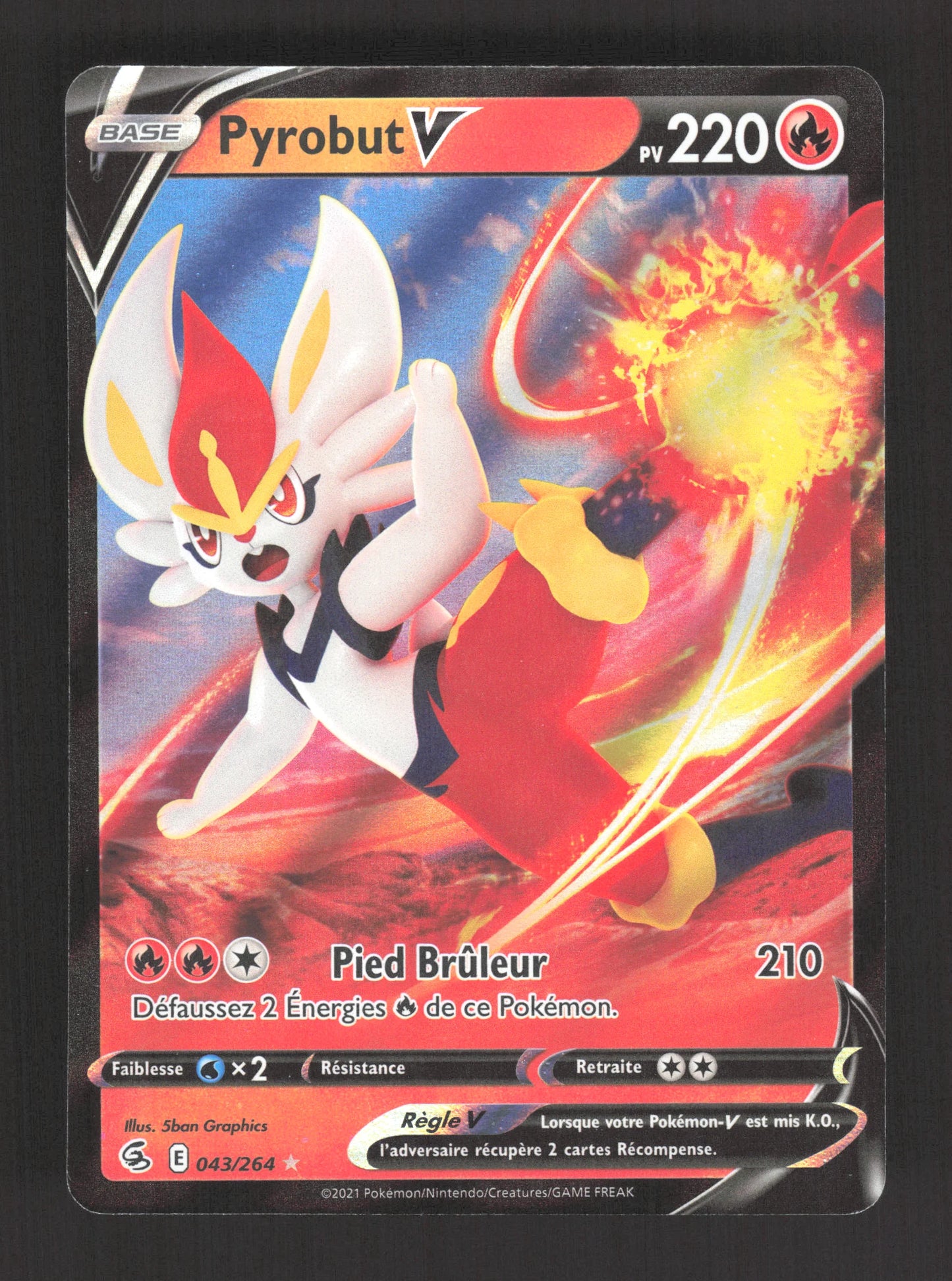043/264 Pyrobut V - Poing de Fusion