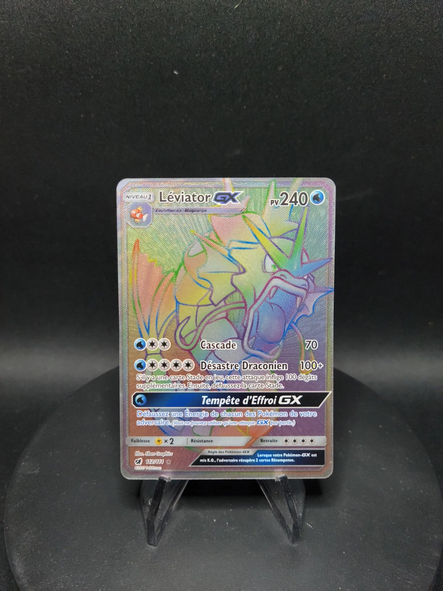 112/111 Leviator GX - Invasion Carmin