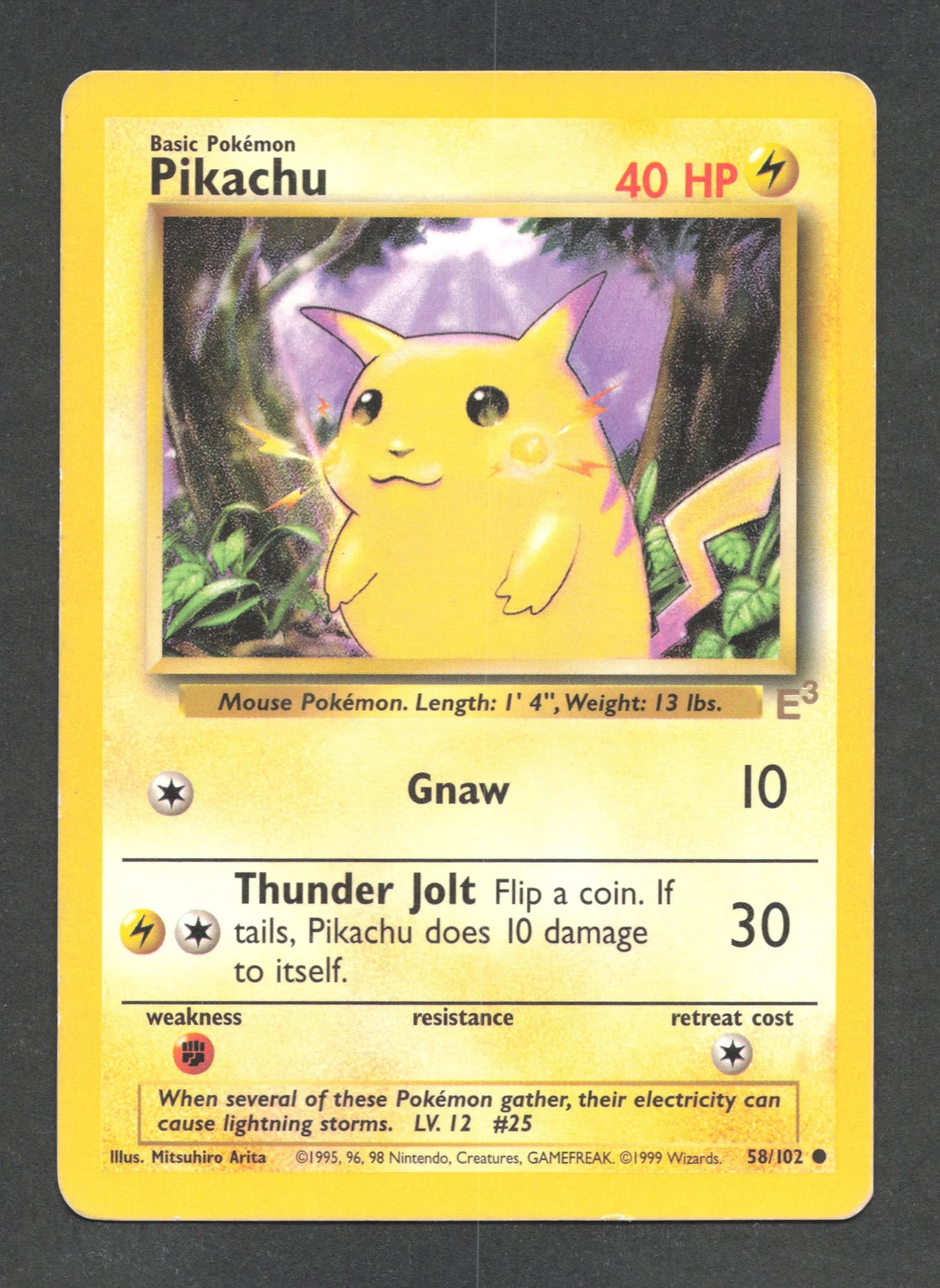 58/102 Pikachu CO STAMP E3 - Anglais