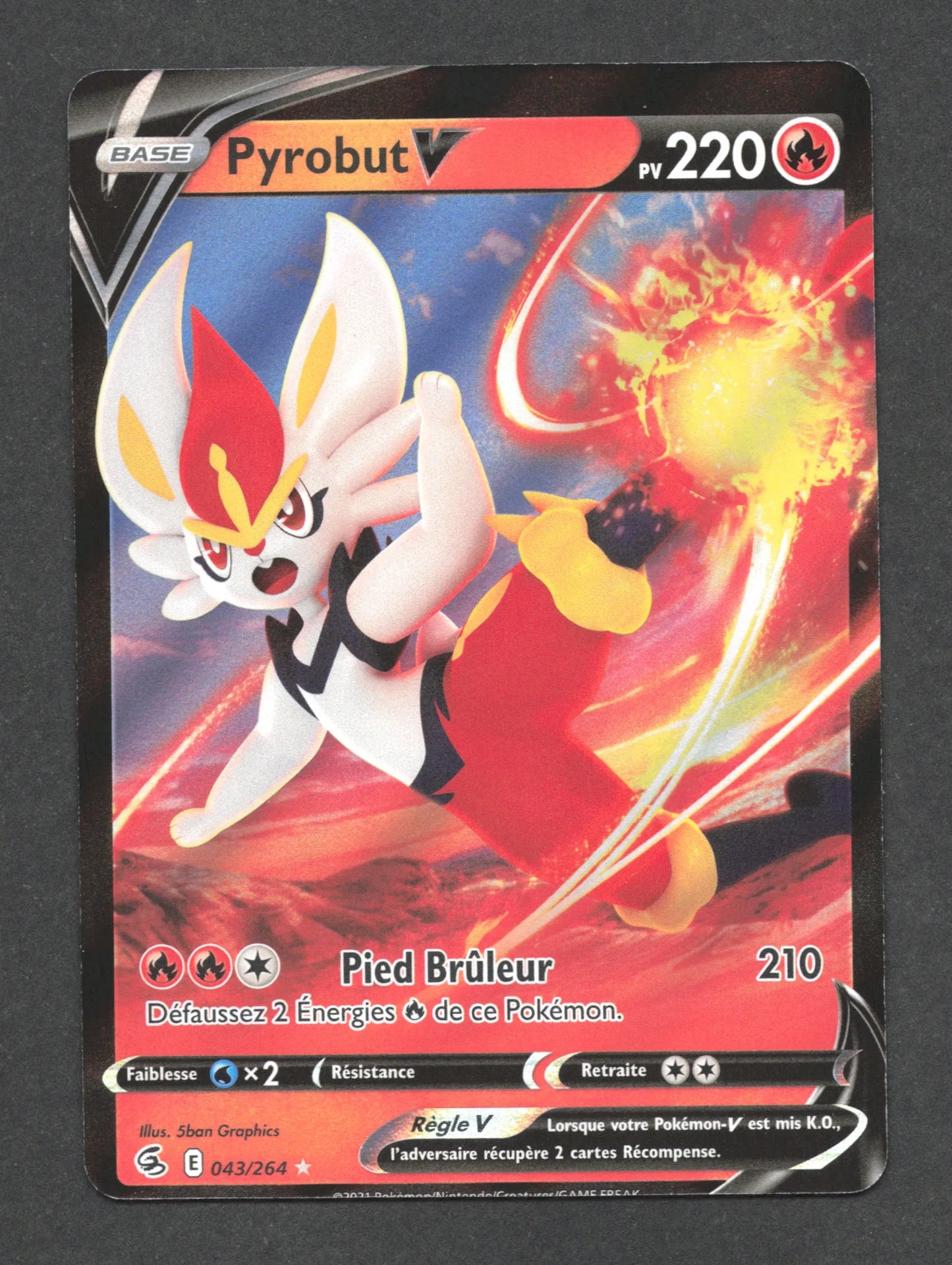 043/264 Pyrobut V - Poing de Fusion