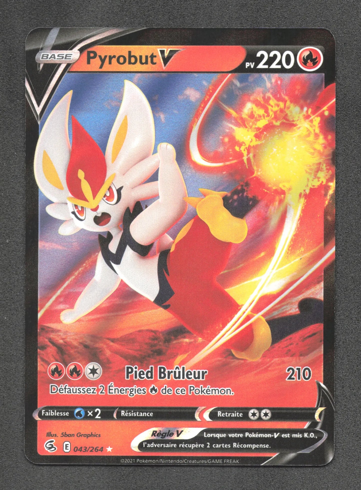 043/264 Pyrobut V - Poing de Fusion